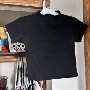 black active cropped mock neck short sleeve top